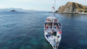komodo tour
